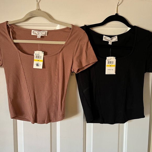 NWT’s!! Ladies 9 Piece Top Bundle! Size Medium - Picture 2 of 6